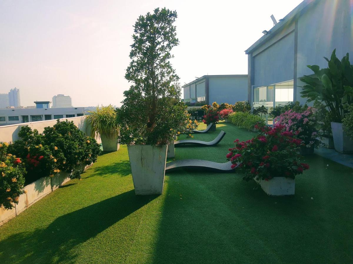 Laguna Beach Condo Resort 3 Maldives Pattaya Pool View ลากูน่า บีช คอนโด รีสอร์ต 3 พัทยา Jomtien Beach Exterior foto