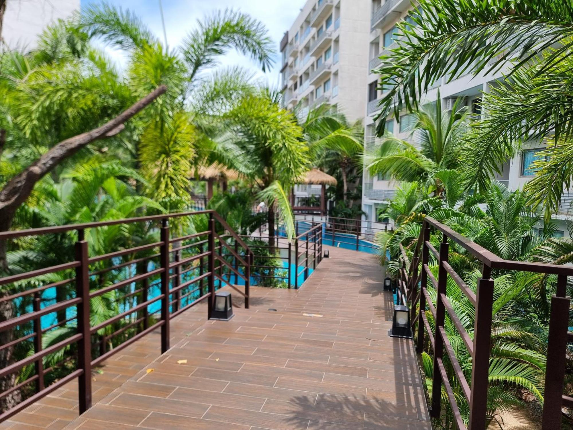 Laguna Beach Condo Resort 3 Maldives Pattaya Pool View ลากูน่า บีช คอนโด รีสอร์ต 3 พัทยา Jomtien Beach Exterior foto